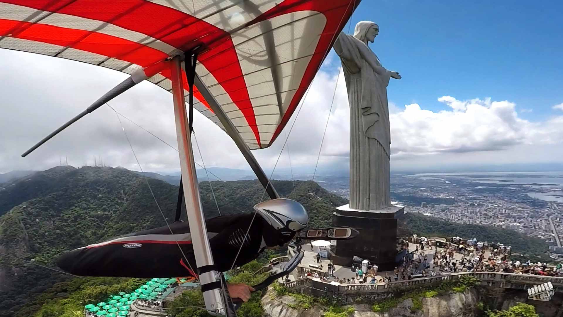 4ファイト - 株式会社バーズアイビュー